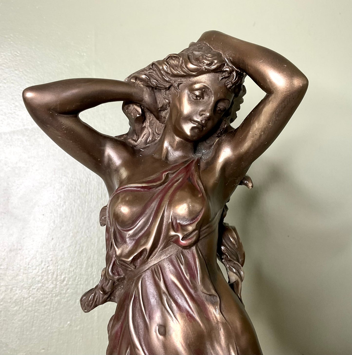 Aphrodite Statue
